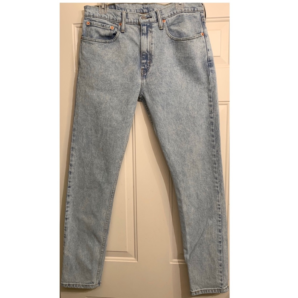Levi Strauss & Co
